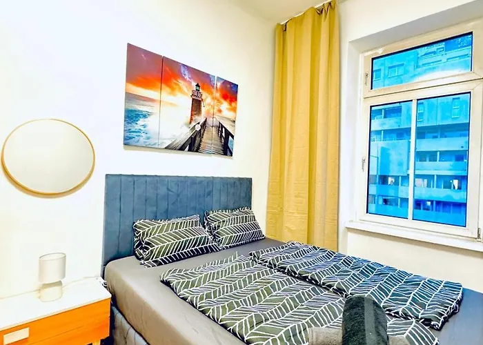 Comfortable 4br For 12 Close To Fac Platz Apartment Vienna