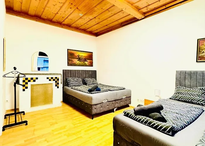 Apartment Comfortable 4br For 12 Close To Fac Platz *