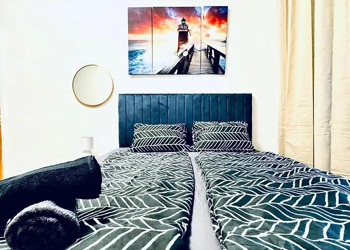 Apartment Comfortable 4br For 12 Close To Fac Platz