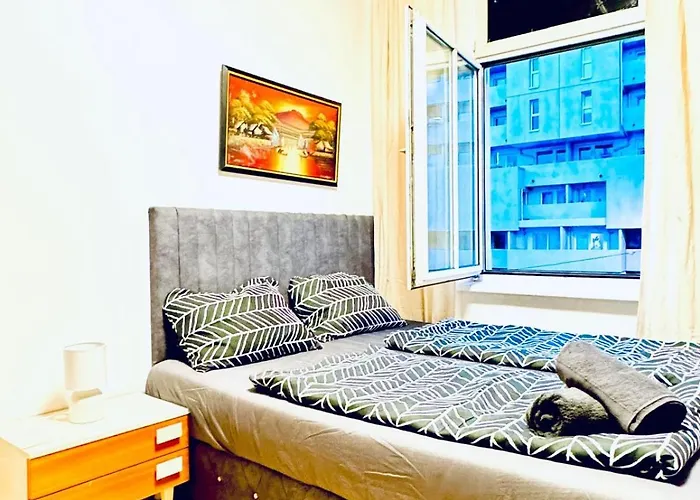 Comfortable 4br For 12 Close To Fac Platz Apartment Vienna