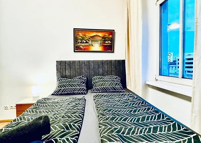 Apartment Comfortable 4br For 12 Close To Fac Platz